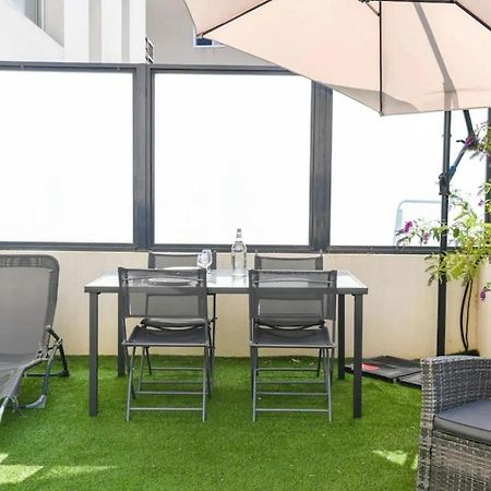 Superbe Appartement Avec Terrasse, Piscine & Parking Prive A Marseille Eksteriør bilde