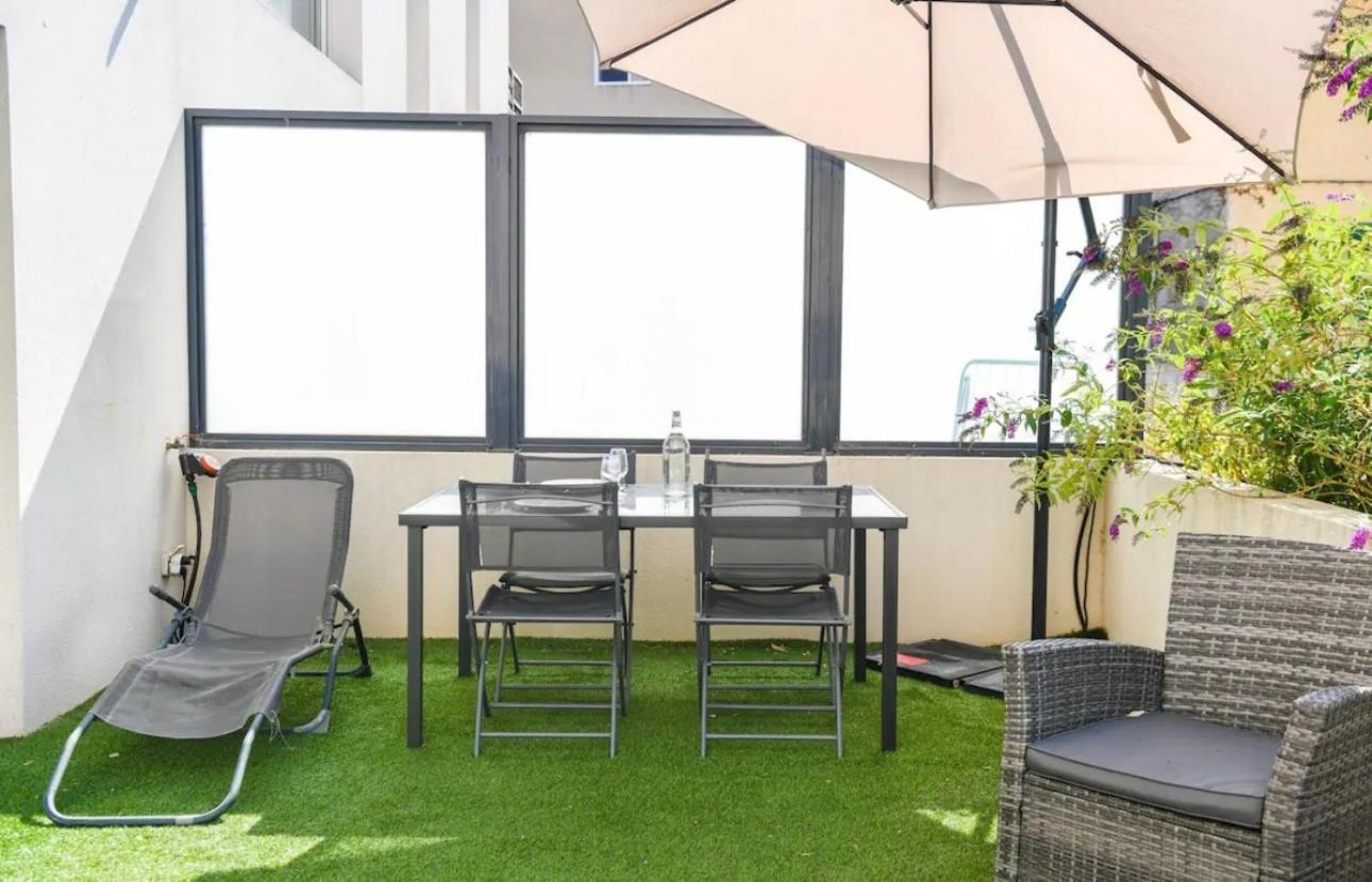 Superbe Appartement Avec Terrasse, Piscine & Parking Prive A Marseille Eksteriør bilde