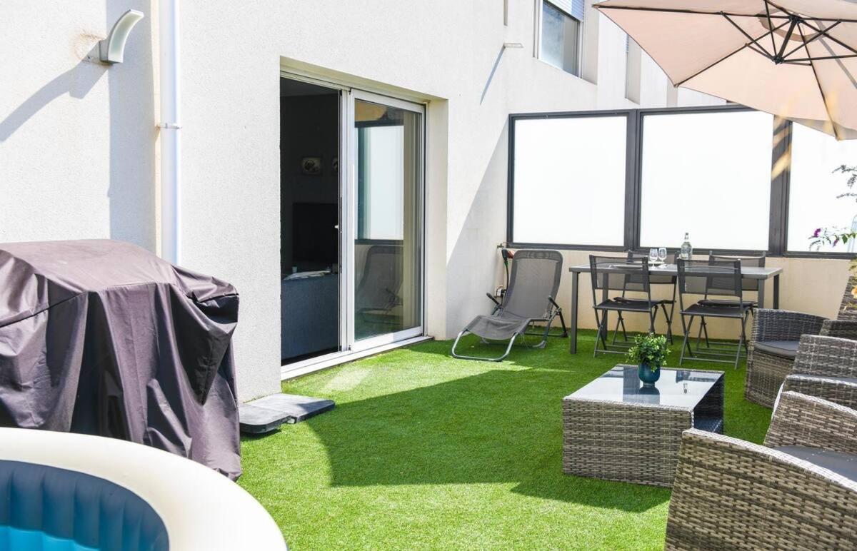 Superbe Appartement Avec Terrasse, Piscine & Parking Prive A Marseille Eksteriør bilde